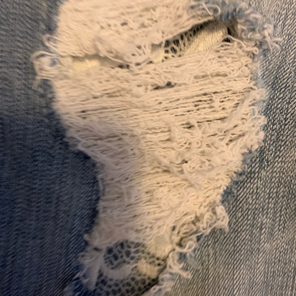 JEANS !! - Picture 3 of 3